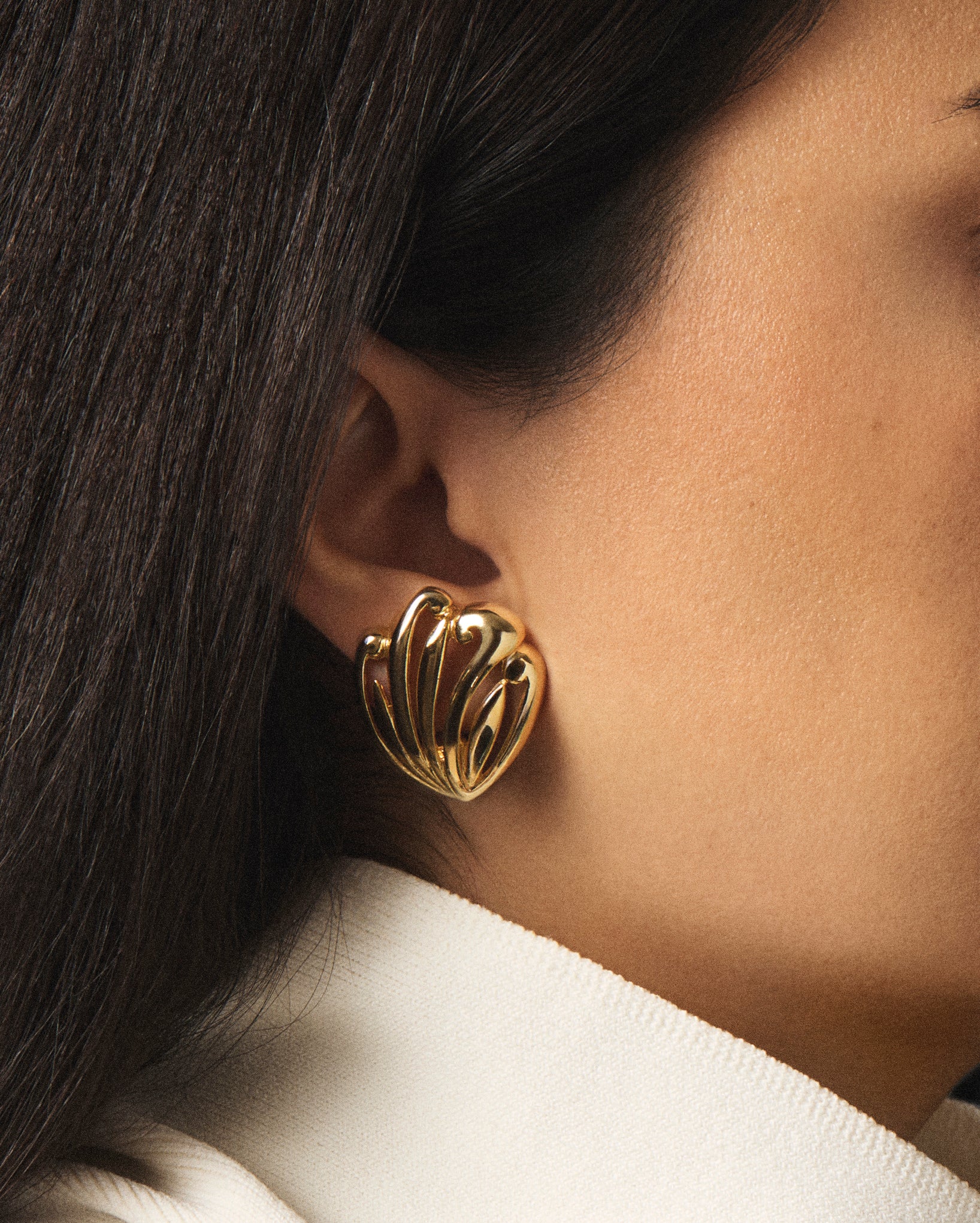 Vintage Sculptural Earrings in Gold-Tone